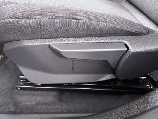 Opel Frontera Electric Edition 54 kWh Extended Range | 8 Jaar Garantie | Achteruitrijcamera | Dodehoek detectie... ActivLease financial lease