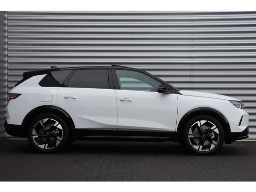 Opel Grandland 1.6 TURBO PHEV 195PK GS AUTOMAAT / NAVI / LEDER / CLIMA / FULL-LED / PDC / KEYLESS / 19" LMV /  P... ActivLease financial lease