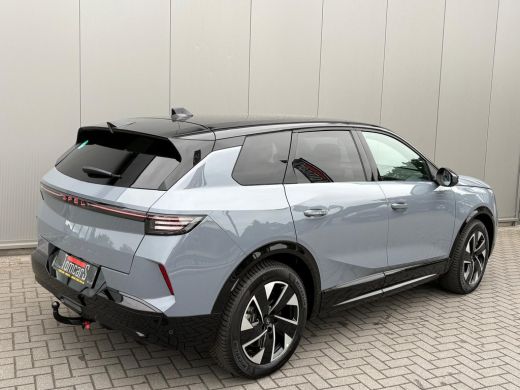 Opel Grandland GS 73 kWh Nieuw uit voorraad/Trekhaak/Stoel-stuurverwarming/Bi-Tone ActivLease financial lease