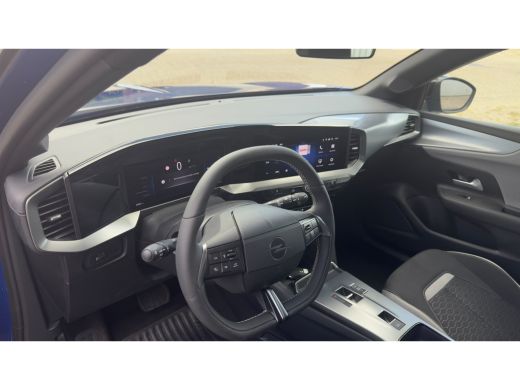 Opel Mokka-e e - Edition | Dode hoek detectie | Apple Carplay / Android Auto | Camera Achter | Draadloos oplad... ActivLease financial lease