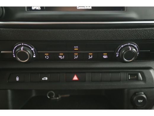 Opel Vivaro 1.5 CDTI L2H1 | Airco | Camera | Cruise | Trekhaak | Carplay | Navi | Parkeersens. ActivLease financial lease