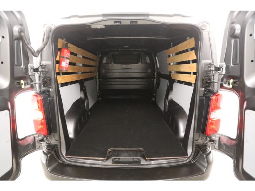 Opel Vivaro 1.5 CDTI L2H1 | Airco | Camera | Cruise | Trekhaak | Carplay | Navi | Parkeersens. ActivLease financial lease