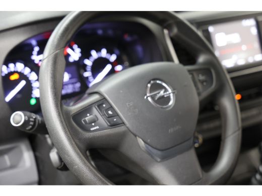 Opel Vivaro 2.0 CDTI L3H1 LANG IMPERIAAL TREKHAAK 3PERS ActivLease financial lease