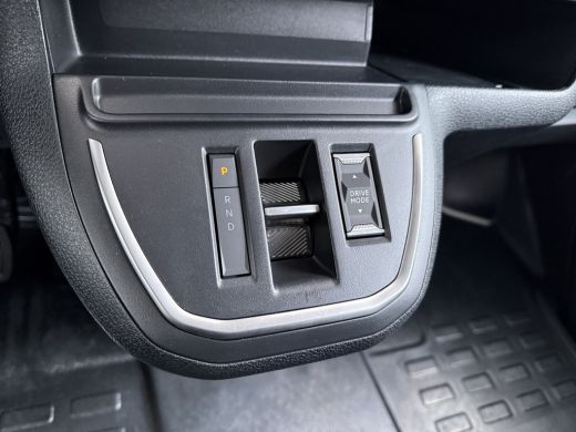 Opel Vivaro-e Standaard - Electric STX | ND | City pakket | Comfort Pakket | Elektrisch bedienbare en verwarmde... ActivLease financial lease