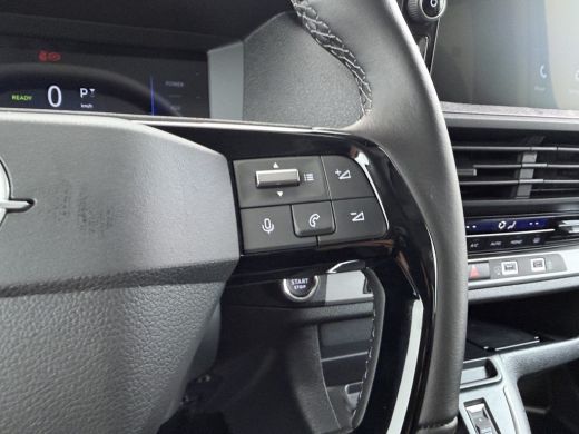 Opel Vivaro-e Standaard - Electric STX | ND | City pakket | Comfort Pakket | Elektrisch bedienbare en verwarmde... ActivLease financial lease