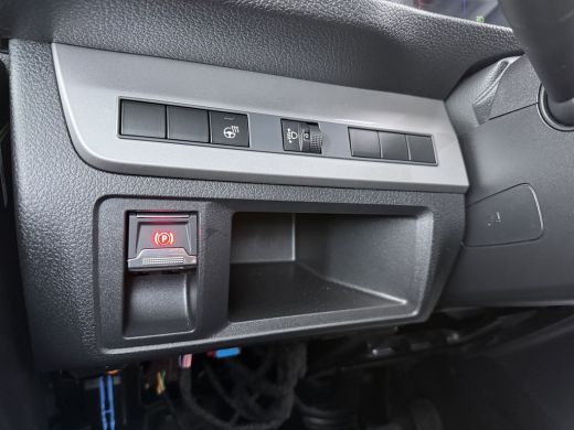 Opel Vivaro-e Standaard - Electric STX | ND | City pakket | Comfort Pakket | Elektrisch bedienbare en verwarmde... ActivLease financial lease