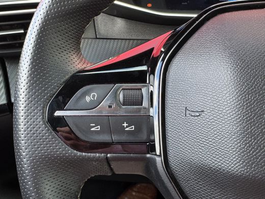 Peugeot 2008 1.2 Hybrid 145 GT | Apple Carplay / Android Auto | Navigatie | Adaptieve Cruise | 360&deg; Camera | 1... ActivLease financial lease