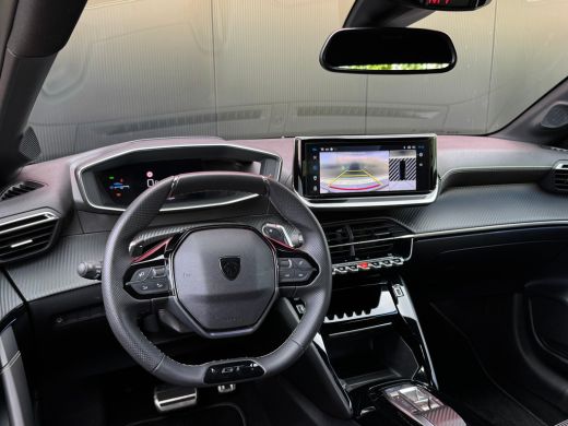 Peugeot 208 1.2 Hybrid 145 e-DCS6 GT | Navigatie | Adaptieve Cruise | Camera | Apple Carplay & Android Auto |... ActivLease financial lease