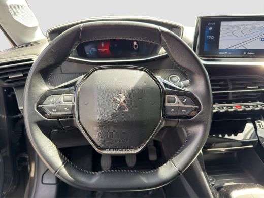 Peugeot 208 1.2 PureTech Blue Lease Allure Camera | Parkeersensoren | Full map navigatie | Carplay/android au... ActivLease financial lease