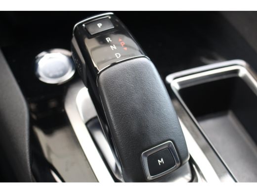 Peugeot 3008 1.2 GT Line Avantage Aut. | Elec. Achterklep | Camera | Pdc | Navi | Cruise | Carplay | | Achterb... ActivLease financial lease