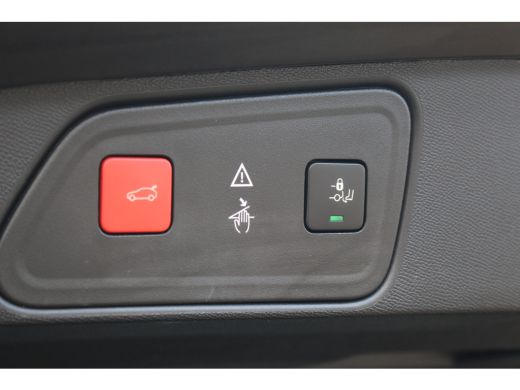 Peugeot 3008 1.2 GT Line Avantage Aut. | Elec. Achterklep | Camera | Pdc | Navi | Cruise | Carplay | | Achterb... ActivLease financial lease