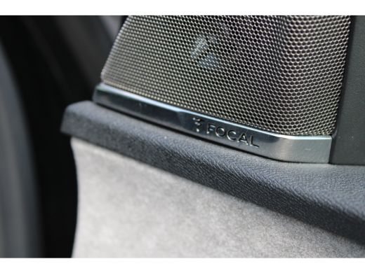 Peugeot 3008 1.6 HYbrid 225 GT | Black Pack | Alcantara | Camera | Navigatie | Focal | ActivLease financial lease