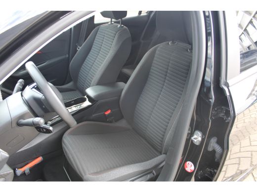 Peugeot e-208 EV Active Pack 50 kWh Led Verlichting | Parkeer Sensoren | Airco | Cruise Control | Apple Carplay... ActivLease financial lease
