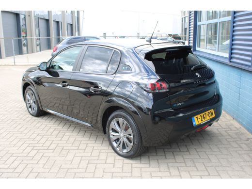 Peugeot e-208 EV Active Pack 50 kWh Led Verlichting | Parkeer Sensoren | Airco | Cruise Control | Apple Carplay... ActivLease financial lease