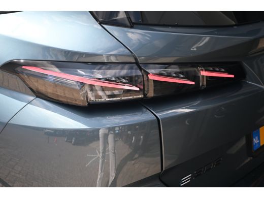 Peugeot e-308 GT 54 kWh DEMO-DEAL! | Adaptief Cruise Control | Dodehoek Detectie | Warmtepomp | Elektr & Massag... ActivLease financial lease
