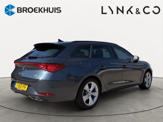 Seat Leon Sportstourer 1.5 eTSI FR Business Intense | Trekhaak | Stuur+Stoelverwarming | Apple Carplay/Andr... ActivLease financial lease