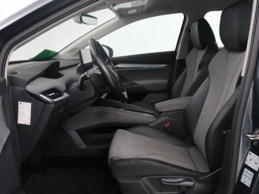 Skoda Enyaq iV | SOH 93,0% | Half leder | Cruise control | Carplay | Climate control | Lane assist | Park assist... ActivLease financial lease
