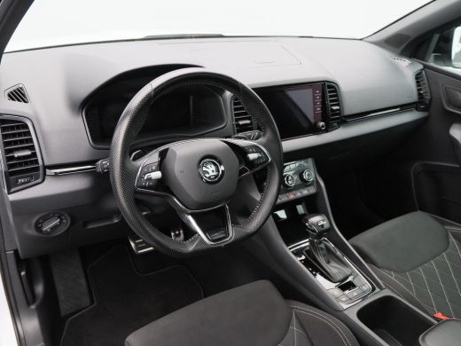 Skoda Karoq 1.5 TSi 150 Pk Automaat Sportline Business | Trekhaak | Stoel/Stuurverwarming | Panorama dak | Ma... ActivLease financial lease