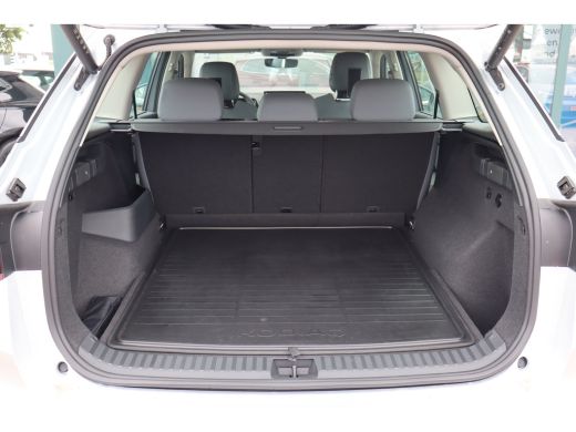 Skoda Kodiaq 1.5 TSI MHEV Business Edition | Achteruitrijcamera | Crew Protect Assist | Cruise control met spe... ActivLease financial lease