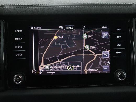 Skoda Kodiaq | Leder | Memory | Adaptive cruise | Stoelverwarming | Camera | Park assist | Sfeerverlichting | ... ActivLease financial lease