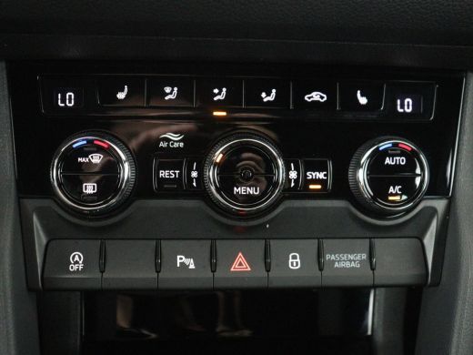 Skoda Kodiaq | Leder | Memory | Adaptive cruise | Stoelverwarming | Camera | Park assist | Sfeerverlichting | ... ActivLease financial lease