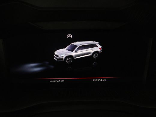 Skoda Kodiaq | Leder | Memory | Adaptive cruise | Stoelverwarming | Camera | Park assist | Sfeerverlichting | ... ActivLease financial lease