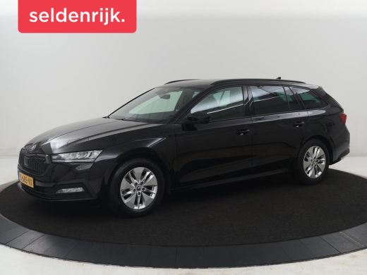 Skoda Octavia Combi1.5 e-TSI Sport Business | Stoelverwarming | Cruise control | Sfeerverlichting | Carplay | N... ActivLease financial lease