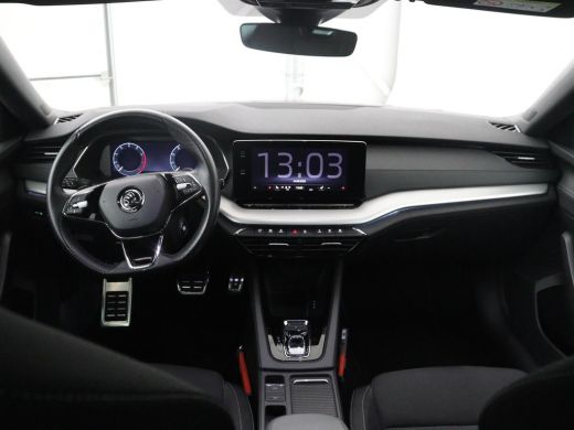 Skoda Octavia Combi1.5 e-TSI Sport Business | Stoelverwarming | Cruise control | Sfeerverlichting | Carplay | N... ActivLease financial lease