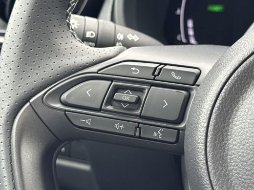 Toyota Aygo Hybrid 115 GR Sport | Cabriodak | Apple CarPlay/Android auto ActivLease financial lease