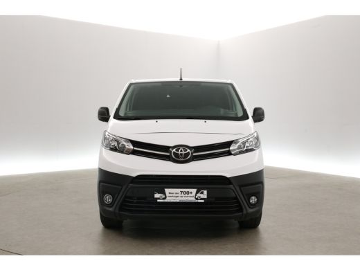 Toyota ProAce 75 kWh L2H1 Long Range | Snelladen | SOH 99% | Airco | Cruise | 3 Zits | Carplay | Parkeersens. ActivLease financial lease