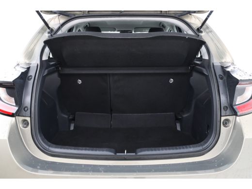 Toyota Yaris 1.5 VVT-i Active 5 Deurs Navigatie, Airco ActivLease financial lease
