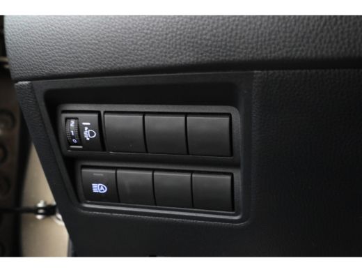 Toyota Yaris 1.5 VVT-i Active 5 Deurs Navigatie, Airco ActivLease financial lease