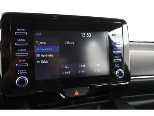 Toyota Yaris 1.5 VVT-i Active 5 Deurs Navigatie, Airco ActivLease financial lease