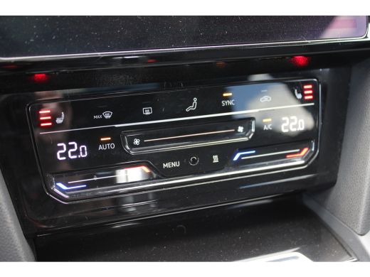 Volkswagen Arteon 1.4 TSI eHybrid R-Line PHEV SOh 98.1% PANO STAND LED 23000KM!!! ActivLease financial lease