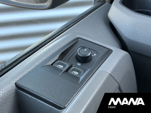 Volkswagen Crafter 35 2.0 TDI L3H3 Automaat Standkachel Cruise Carplay Navi Airco ActivLease financial lease