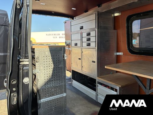 Volkswagen Crafter 35 2.0 TDI L3H3 Automaat Standkachel Cruise Carplay Navi Airco ActivLease financial lease