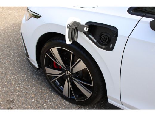 Volkswagen Golf 1.4 eHybrid GTE SOh 91,8% VIRTUAL NAVI ECC 95000KM!!! ActivLease financial lease