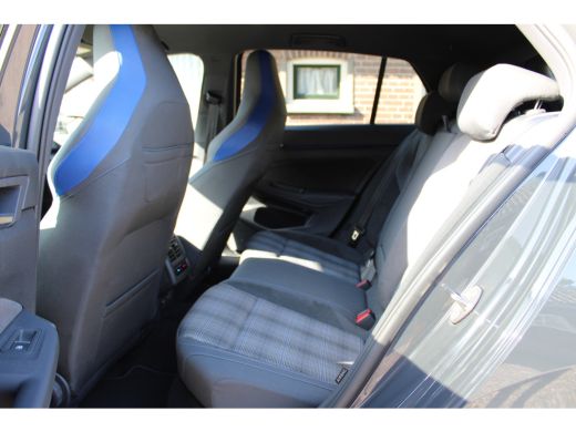 Volkswagen Golf 1.4 eHybrid GTE SOh 94,2% STANDKACHEL VIRTUAL NAVI IQ LED 95000KM!!! ActivLease financial lease