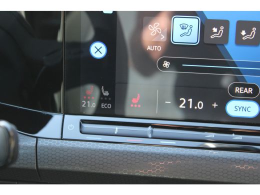 Volkswagen Golf 1.4 eHybrid GTE SOh 94,2% STANDKACHEL VIRTUAL NAVI IQ LED 95000KM!!! ActivLease financial lease