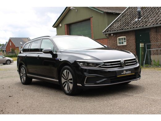 Volkswagen Passat Variant 1.4 TSI PHEV GTE Business SOh 91,2% IQ LIGHT NAVI PANO TREKHAAK 134000KM!!! ActivLease financial lease