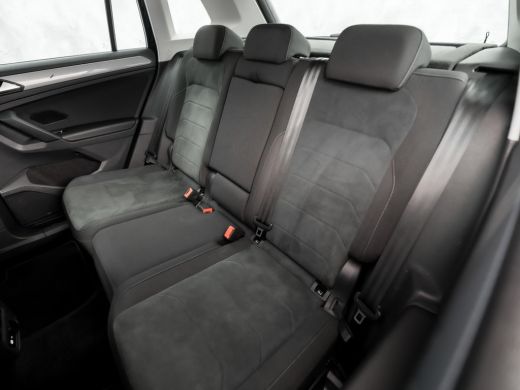 Volkswagen Tiguan 1.5 TSI Life Sport 150Pk Automaat (VIRTUAL COCKPIT, APPLE CARPLAY, CLIMATE, KEYLESS, STOELVERWARM... ActivLease financial lease