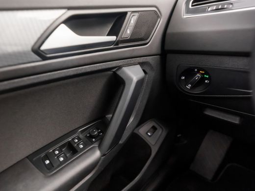 Volkswagen Tiguan 1.5 TSI Life Sport 150Pk Automaat (VIRTUAL COCKPIT, APPLE CARPLAY, CLIMATE, KEYLESS, STOELVERWARM... ActivLease financial lease
