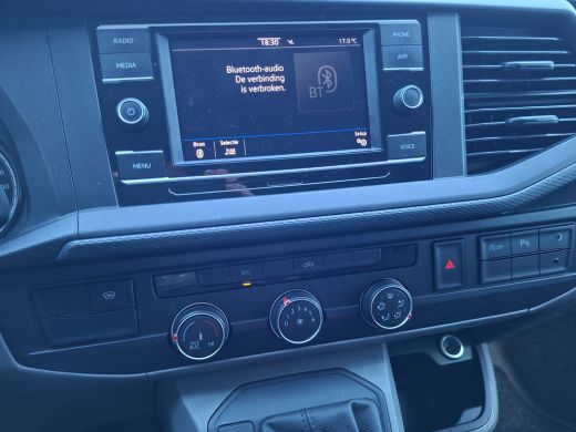 Volkswagen Transporter 2.0 TDI Aut7 Dubb.Cabine 2xSchuifdeur Carplay Trekhaak Bulli ActivLease financial lease