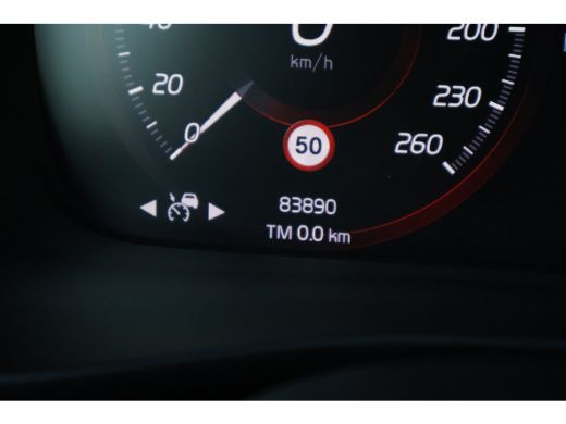 Volvo  XC40 T4 R-Design | Cruise Adapt. | Nubuck | Trekhaak | ActivLease financial lease