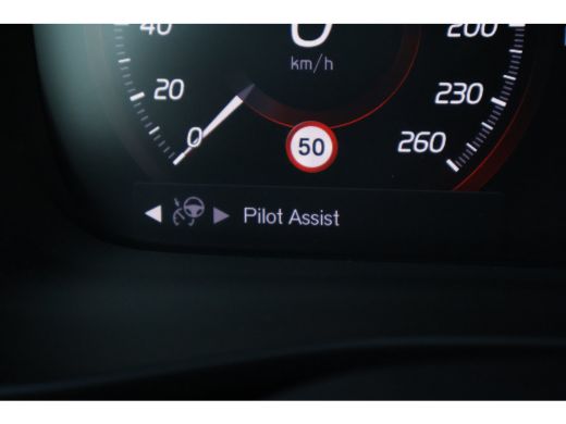 Volvo  XC40 T4 R-Design | Cruise Adapt. | Nubuck | Trekhaak | ActivLease financial lease