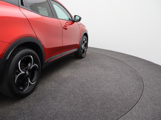 Alfa Romeo Junior 1.2 Turbo Hybrid Ibrida Speciale | Camera | Parkeersensoren | Dodehoekdetectie | Navigatie | Crui... ActivLease financial lease