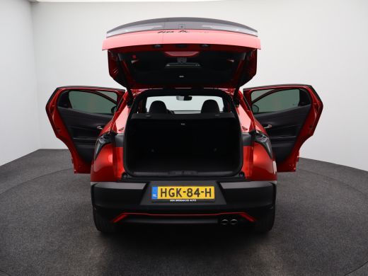 Alfa Romeo Junior 1.2 Turbo Hybrid Ibrida Speciale | Camera | Parkeersensoren | Dodehoekdetectie | Navigatie | Crui... ActivLease financial lease
