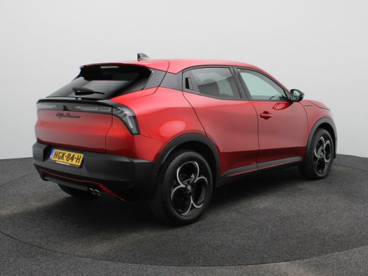 Alfa Romeo Junior 1.2 Turbo Hybrid Ibrida Speciale | Camera | Parkeersensoren | Dodehoekdetectie | Navigatie | Crui... ActivLease financial lease