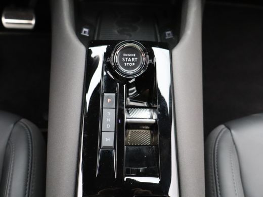 Alfa Romeo Junior 1.2 Turbo Hybrid Ibrida Speciale | Camera | Parkeersensoren | Dodehoekdetectie | Navigatie | Crui... ActivLease financial lease