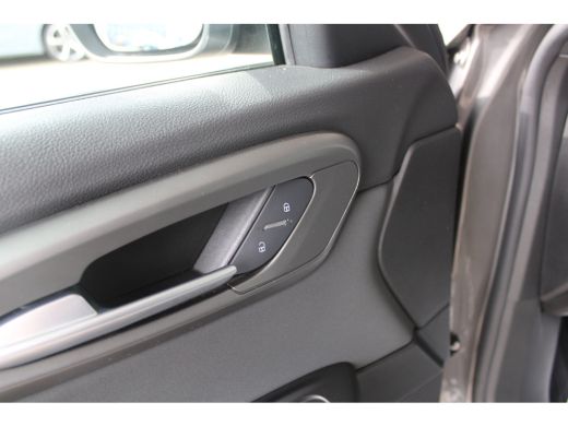 Alfa Romeo Tonale 1.5T Hybrid Veloce | Lederen bekleding | Adaptieve cruise control | Stoelventilatie voor | Matrix... ActivLease financial lease